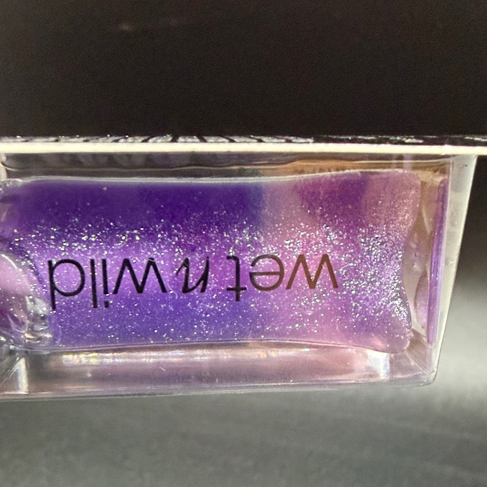 Disney Nightmare Before Christmas Color Changing Lip Oil - Picture 8 of 9